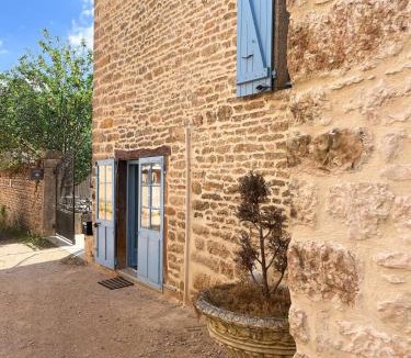 Fuisse House | Maison Vitis