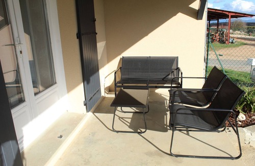 Artonne House | Maison vue Chaine des Puys