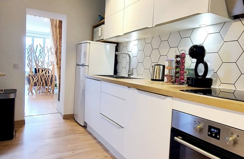 Saint-Vallier House | Maison Vue Rhône Jacuzzi