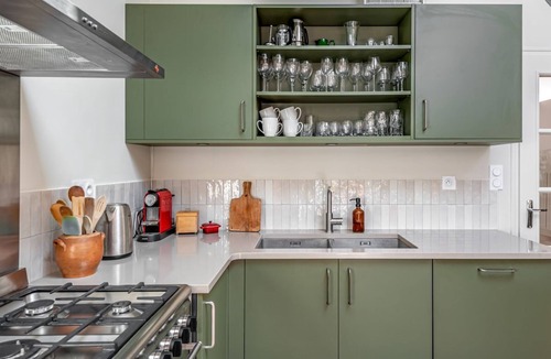 Beaurepaire Villa | Maison Zenith - Five Bedroom Villa, Sleeps 10