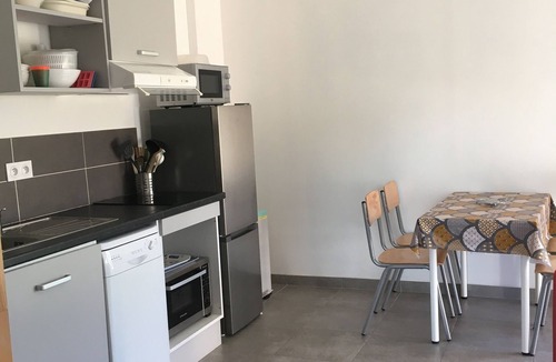 Vailhauques House | Maisonette F2 between sea and river