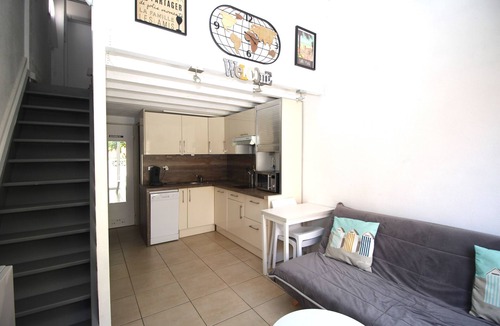 Les Arenes House | Maisonette T2 et parking dans résidence avec piscine