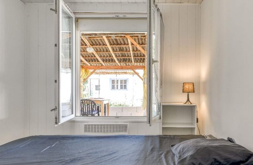 Conques-sur-Orbiel House | maisonette with terrace and garden