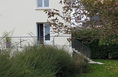 Landrevarzec House | Maisonette with garden