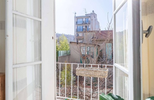 4th Arrondissement Villa | MaisonMars La Maison de Famille