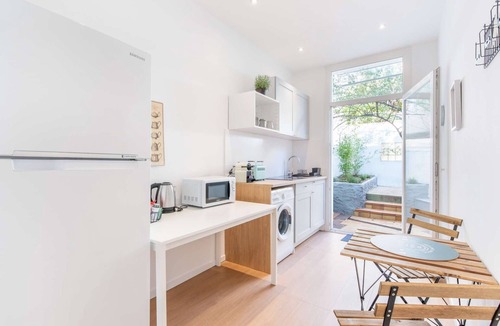 4th Arrondissement Apartment | Maisonmars Le Complexe Blancarde