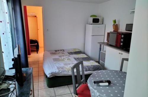 Saint-Michel-en-l'Herm Apartment | Maisonnée avec une chambre