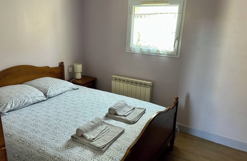 Chantenay-Saint-Imbert House | Maisonnette couple (+ cot)