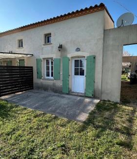 Gallargues-le-Montueux House | Maisonnette de 35 m2 au calme