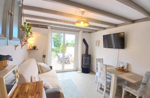 Saint-Vallier-de-Thiey House | Maisonnette au calme