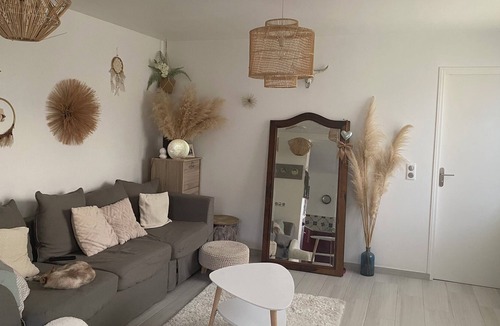 Saint-Lucien House | Maisonnette à la Campagne