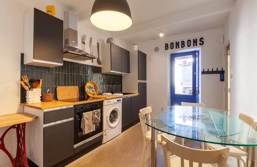 Saint-Henri House | Maisonnette 6-8 Pers with terrace and Wi-Fi