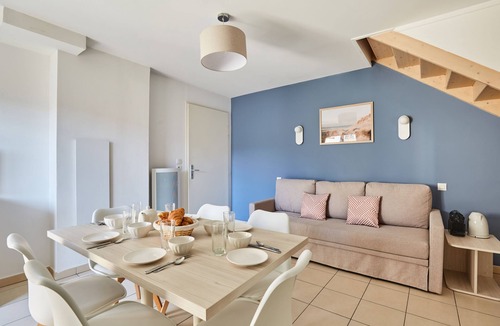 Aigues-Mortes Condo | Maisonnette Abordable et Climatisée + Parking