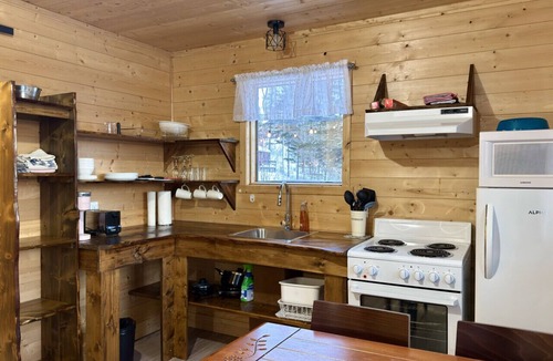Pohenegamook Cabin | Maisonnette au cœur de la nature – Pohénégamook