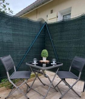 Puiseux-en-France Apartment | Maisonnette aux deux terrasses - Proche aéroport CDG et du Parc Asterix