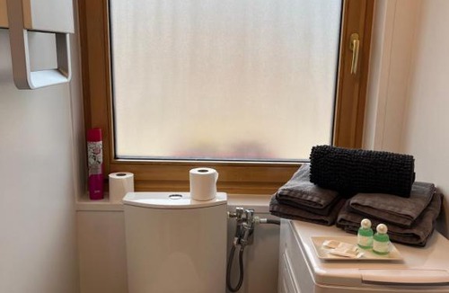 Bregnier-Cordon House | Maisonnette avec parking privé et local à velos