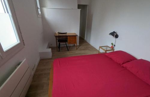 Nansouty-Saint-Genes House | Maisonnette avec petite cour