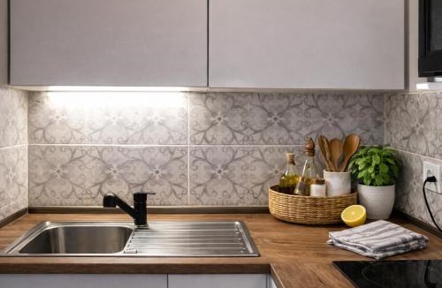 Saint-Montan Apartment | Maisonnette avec piscine - sud Ardèche