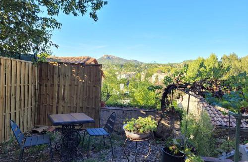 Anduze House | Maisonnette avec terrasse sur le Gardon