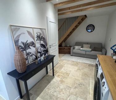 Mouy Apartment | Maisonnette calme