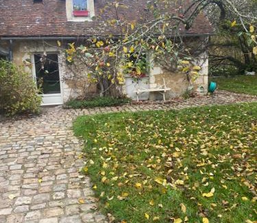 Remalard-en-Perche House | Maisonnette d hôtes Cascade au cœur du Perche