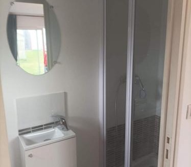 Rousson House | maisonnette dans propriété