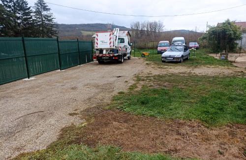 Rousson House | maisonnette dans propriété