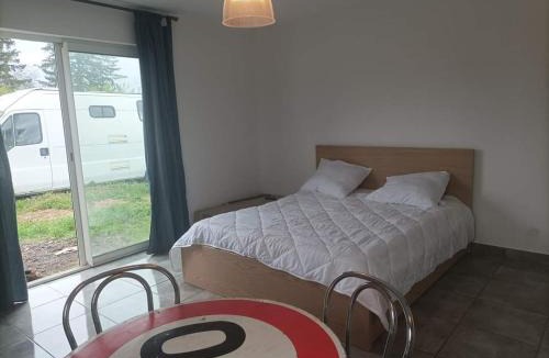 Rousson House | maisonnette dans propriété