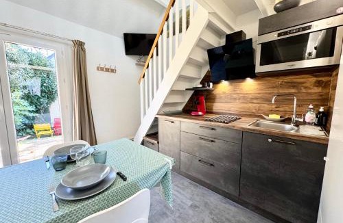 Guidel-Plages House | Maisonnette de charme Bord de mer Piscine