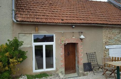 Pouilly-en-Auxois House | Maisonnette de Mamie