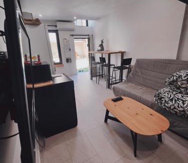 Couchey House | Maisonnette de prestige au cœur des vignes