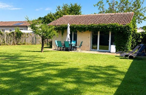 Izon Apartment | Maisonnette du lac - 40m2 climatisé et son Jardin privé Proche Bordeaux