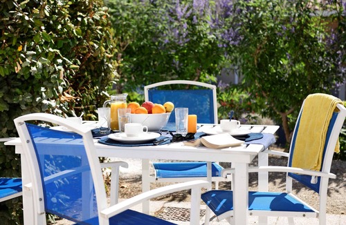 Aubais Apartment | Maisonnette Duplex Abordable | Accès 2 Piscines