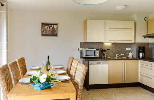 Cancale Condo | Maisonnette Duplex Près du Port!