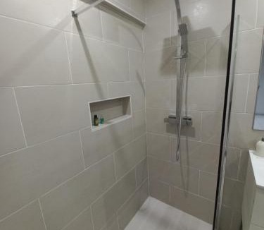 Ivry-port Apartment | Maisonnette entière