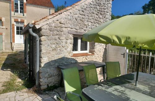 Saint-Ay House | Maisonnette ex grange Les Mauves chez Jean Louis'