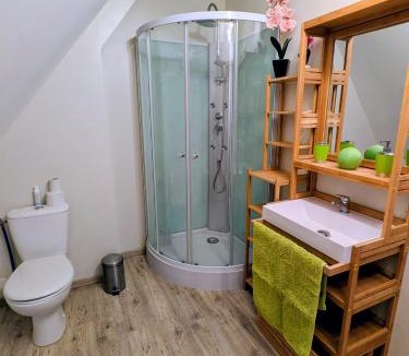 Barneville-sur-Seine Apartment | Maisonnette avec jardin indépendant au cœur du Parc Naturel