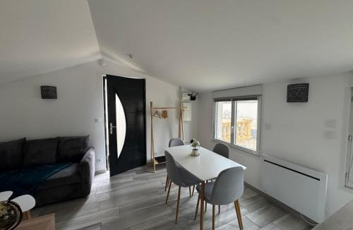 Chaumont Apartment | Maisonnette indépendante