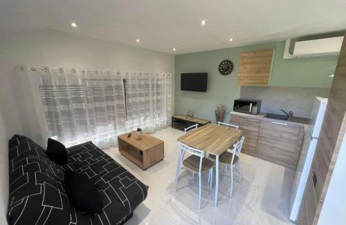 La Loge-aux-Chevres Apartment | Maisonnette L'Olivier