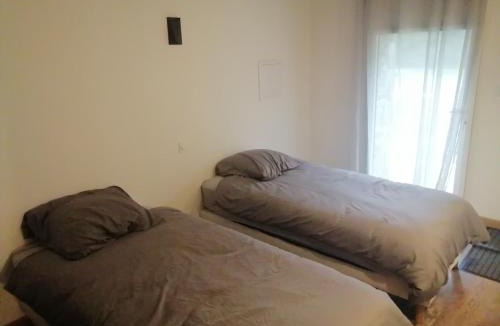 Ernee House | Maisonnette meublée à la campagne