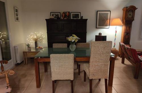 Courthezon Villa | Maisonnette provençale