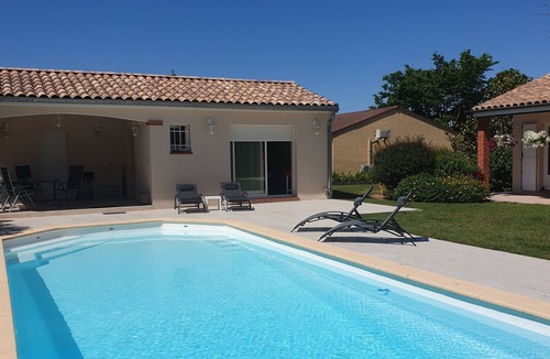 Bruguieres Apartment | MAISONNETTE-STUDIO 2 PEOPLE IN GARDEN - TOULOUSE