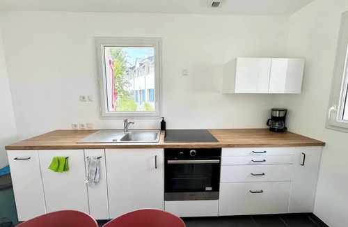 Queven House | Maisonnette tout confort - Golf - Piscine