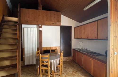 Durfort House | Maisonnette with shared pool at Lac de St Ferréol