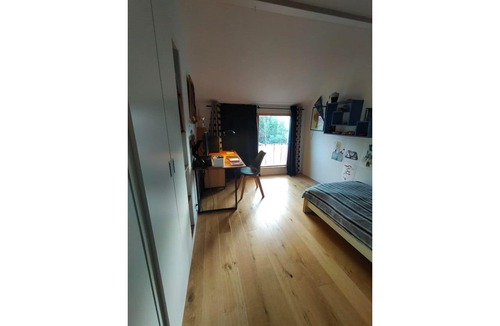 Maisons-Alfort House | Maisons-Alfort: the countryside near Paris