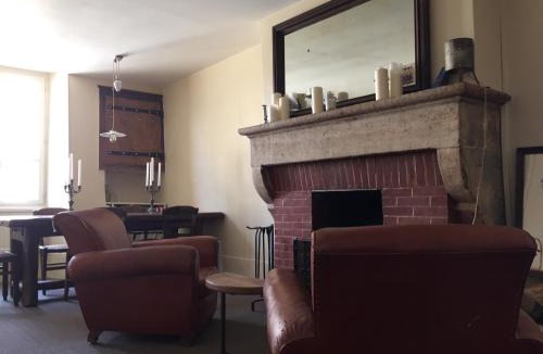 Noyers-sur-Serein House | Maisons de Vignerons