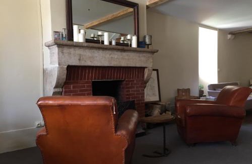 Noyers-sur-Serein House | Maisons de Vignerons