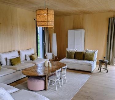 Ecollemont House | Maisons du lac