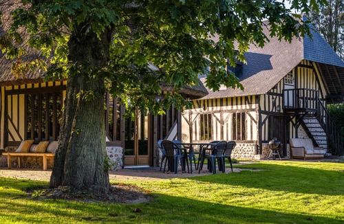 Ablon House | Maisons Pommes