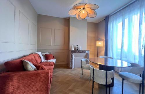 Romorantin-Lanthenay House | Maisons Sauvages -Piscine & Jacuzzi
